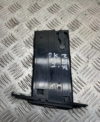 BMW 3 E90 E91 Cup holder 7127463 22167210