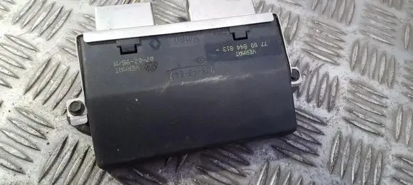 Renault Laguna I Comfort/convenience module 7700844813