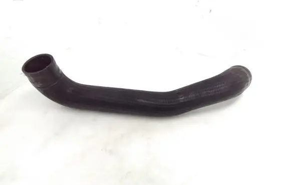 Toyota Avensis T270 Intercooler hose/pipe 173430X010B
