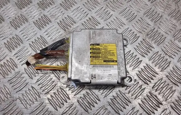 Toyota Avensis T250 Airbag control unit/module 232517102 PT2J5K00DR 8917005122