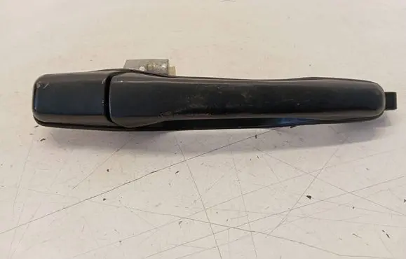 Mitsubishi Grandis Rear door exterior handle
