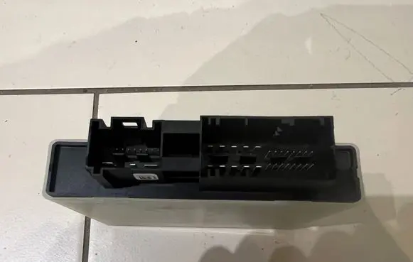 BMW X5 G05 Adblue control unit 5A57FD8 13264014 A3C70308200