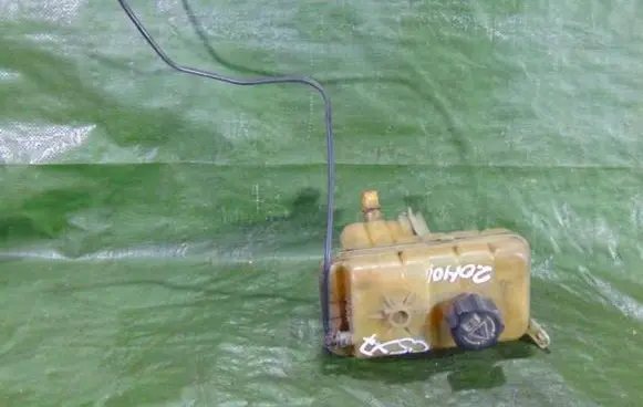 Citroen C5 Coolant expansion tank/reservoir