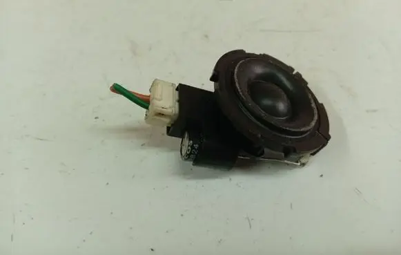 KIA Ceed Front door speaker