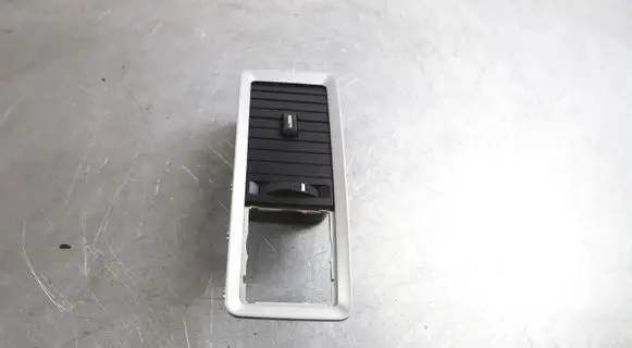 Dodge RAM 1500 DS Dashboard side air vent grill/cover trim 21902691SD