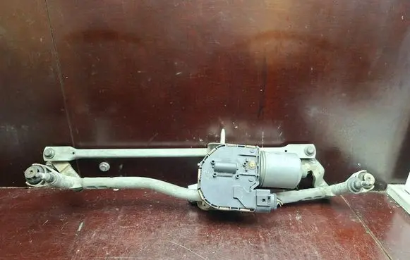Audi A3 S3 8P Front wiper linkage and motor 0390241783 8P1955119B 8P1955023J