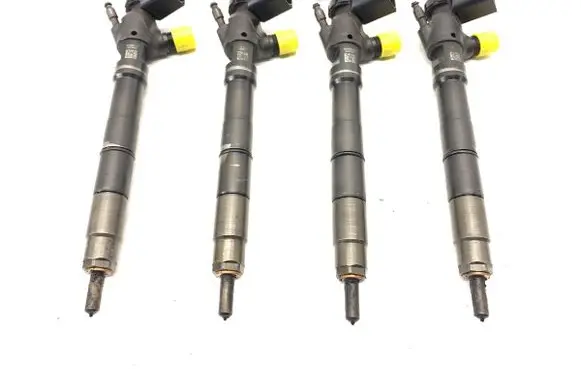 Volkswagen Golf VII Fuel injectors set 04L130277D