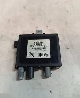BMW X5 E53 Aerial antenna amplifier 6906070