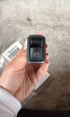 Mercedes-Benz E W212 Electric window control switch A20490576019107