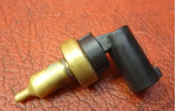 Mercedes-Benz C W204 Coolant temperature sensor A0009050600