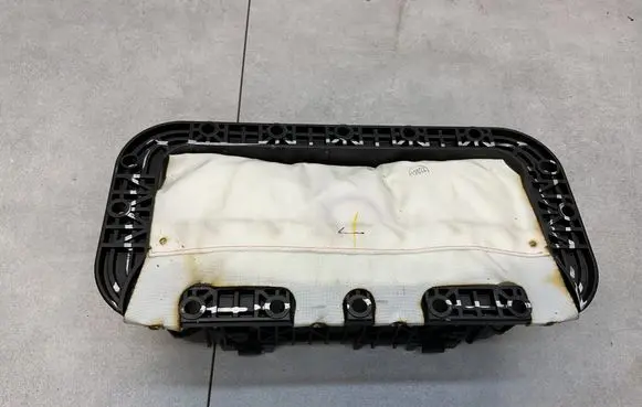 BMW X3M F97 Passenger airbag 70099715