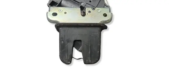 Audi A4 S4 B8 8K Tailgate/trunk/boot lock/catch/latch 4F5827505D