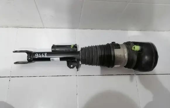 BMW 7 G11 G12 Air suspension front shock absorber R308616972