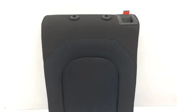 Rear seat