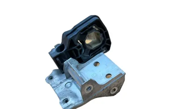 BMW 5 F10 F11 Radiator mount bracket 7186513 7211161 7207151