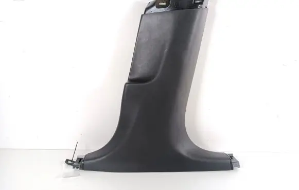 Tesla Model 3 (B) pillar trim (bottom) 108629900J