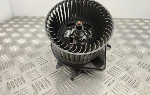 Mini One - Cooper Coupe R56 Heater fan/blower 990404M