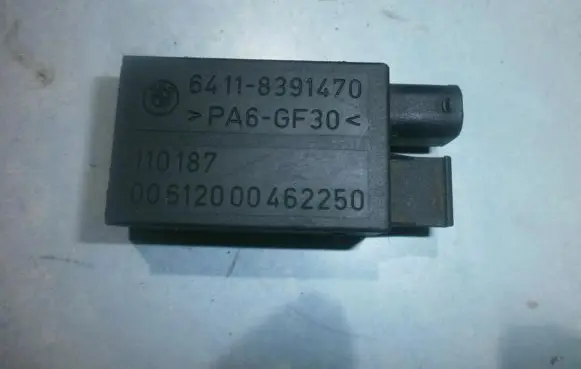 BMW 5 E39 Other control units/modules 64118391470 00612000462250