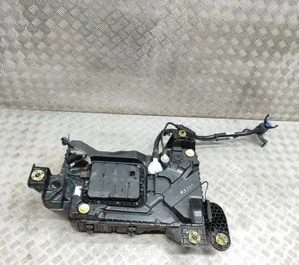 Citroen C5 Aircross AdBlue liquid reservoir P1001824 P1001884