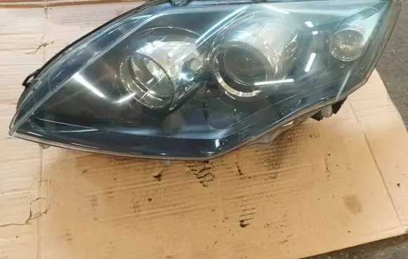 Renault Laguna III Headlight/headlamp 260600041R