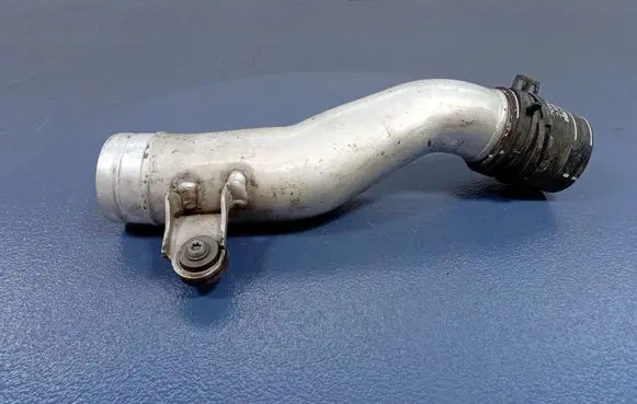 Porsche Cayenne (92A) Air intake hose/pipe 7L8128654A
