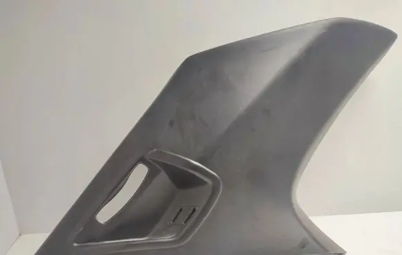 BMW X5 E70 (B) pillar trim (top) 7141497