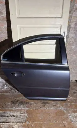 Volvo S80 Rear door