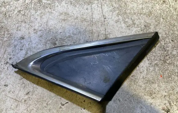 Ford Edge II Fender end trim FT4B17075AF 827978281 FT4B17075AB