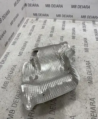 Porsche Macan (95B) Heat shield in engine bay 95B301328A