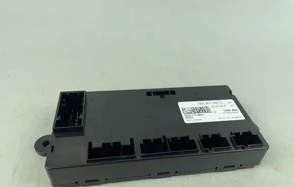 Audi Q4 e-tron Air conditioner control unit module 1EE907007C