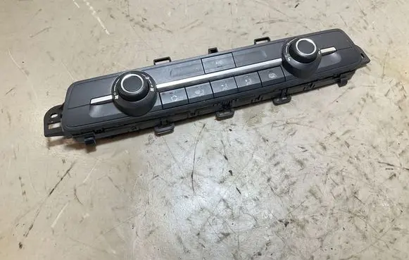 Peugeot Partner III Climate control unit 98340416ZD 35252502 20190820
