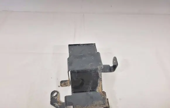 Dacia Sandero II Other engine bay part 17550078R