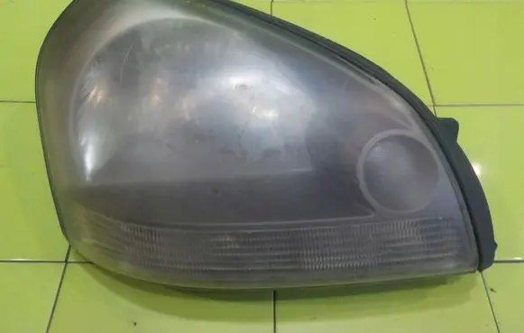 Hyundai Tucson JM Headlight/headlamp 921022EXXX