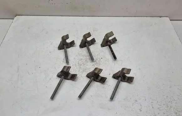 BMW X3 F25 Fuel Injector clamp holder