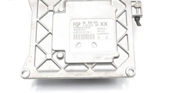 Opel Astra H Engine control unit/module 55355631
