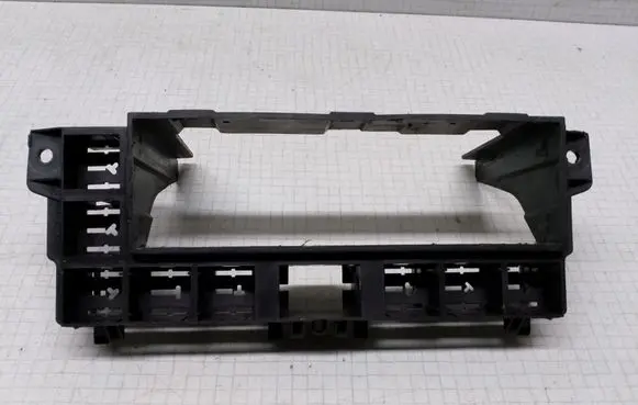 Opel Vectra B Radio/GPS head unit trim 90503546