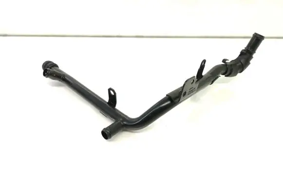 Volkswagen PASSAT B6 Engine coolant pipe/hose 038121065CS