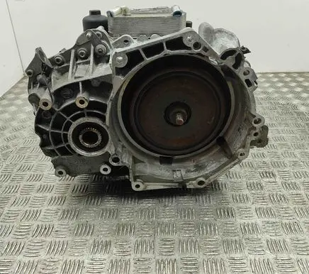 Skoda Octavia Mk3 (5E) Automatic gearbox 02E301103J 02E301107