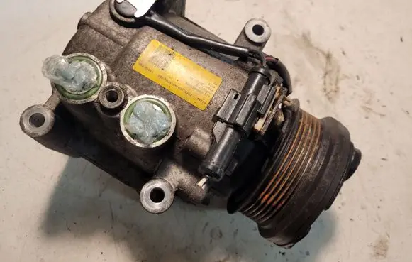 Jaguar S-Type Air conditioning (A/C) compressor (pump) YR8H19S629AB