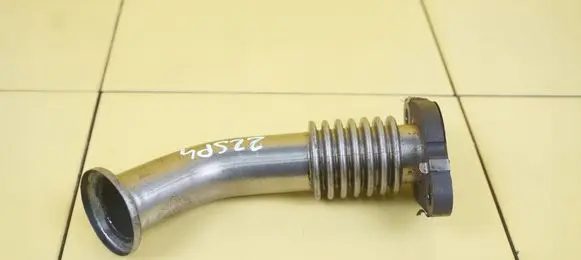 Suzuki Grand Vitara II EGR valve line/pipe/hose F9QB2