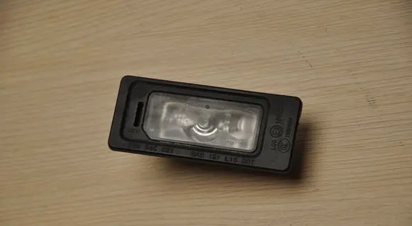 Skoda Superb B8 (3V) Number plate light 5NA943021