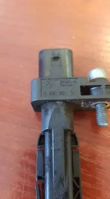 BMW 1 E81 E87 Crankshaft position sensor 7805188