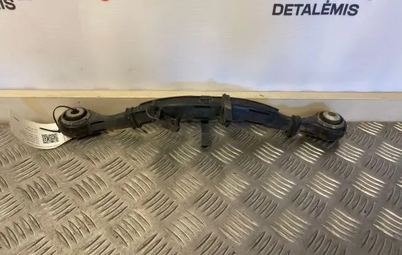 Mercedes-Benz ML W166 Rear control arm A1664230723