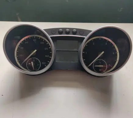 Mercedes-Benz R W251 Speedometer (instrument cluster) A2C53361687 PA1649008400