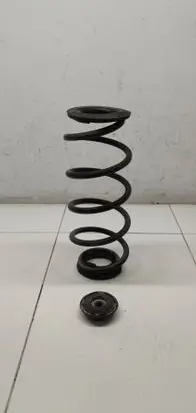 Toyota Yaris Rear coil spring 