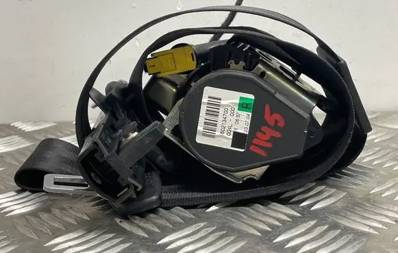 Audi A3 S3 8P Front seatbelt 602134700