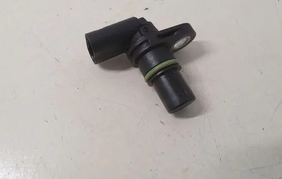 Audi Q2 - Camshaft position sensor 04C907601A