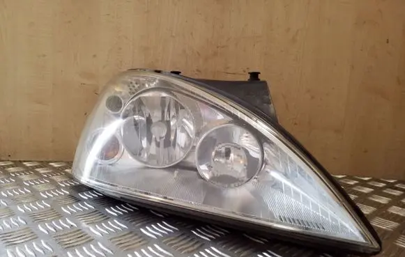 Ford Galaxy Headlight/headlamp 0301183602 7M6941016D YM2113006GD