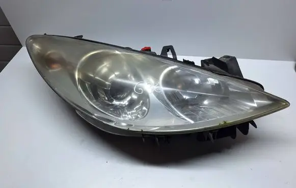 Peugeot 307 Headlight/headlamp 9681832280