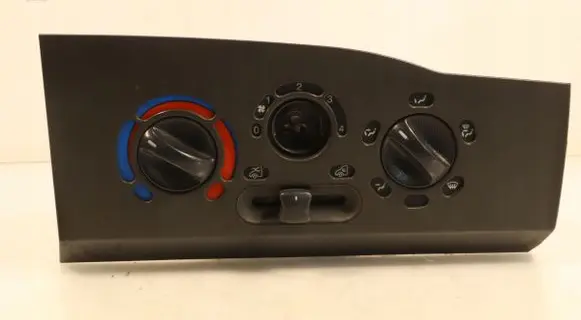 Iveco Daily 3rd gen Interior fan control switch 123942200
